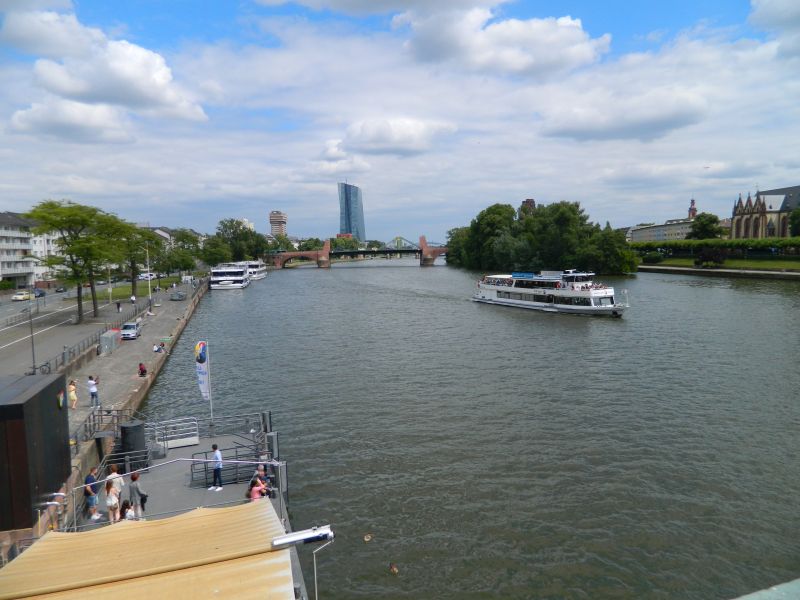 Frankfurt_am_Main_20.jpg
